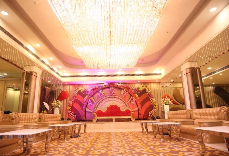 The Red Carpet Banquet in Pitampura, Delhi