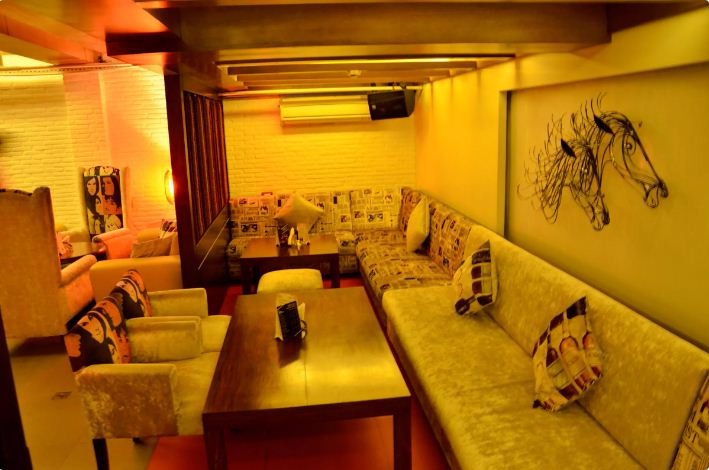 Uber Lounge in Greater Kailash 2, Delhi