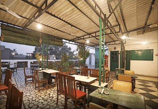 Vivek Hotel in Paharganj, Delhi