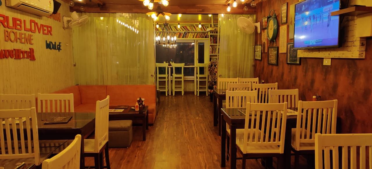 Cafe Grub Up in Sector 15, Faridabad