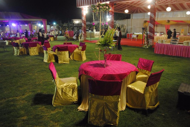 Goldfinch Hotel in Surajkund, Faridabad