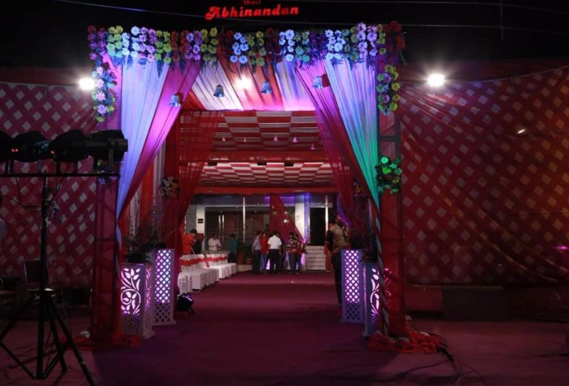 Hotel Abhinandan in NIT, Faridabad