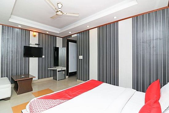 Hotel Akash in NIT, Faridabad