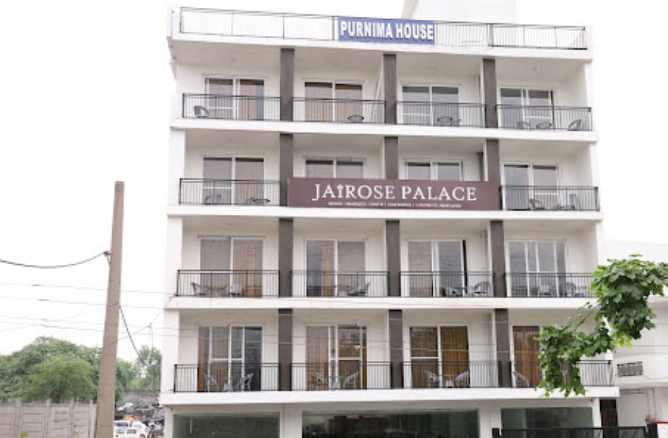 Hotel Jairose Palace in Sector 28, Faridabad