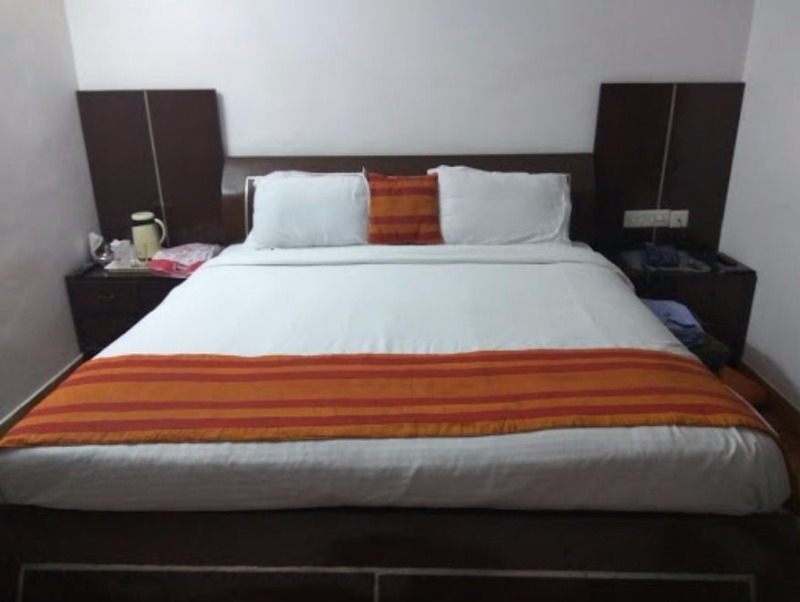 Hotel Rajmandir in NIT, Faridabad