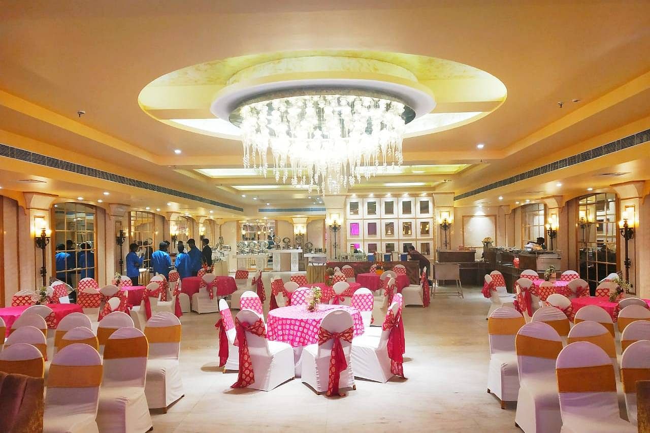 Ace Manor LELEGANT Hotel Banquet in Sahibabad, Ghaziabad