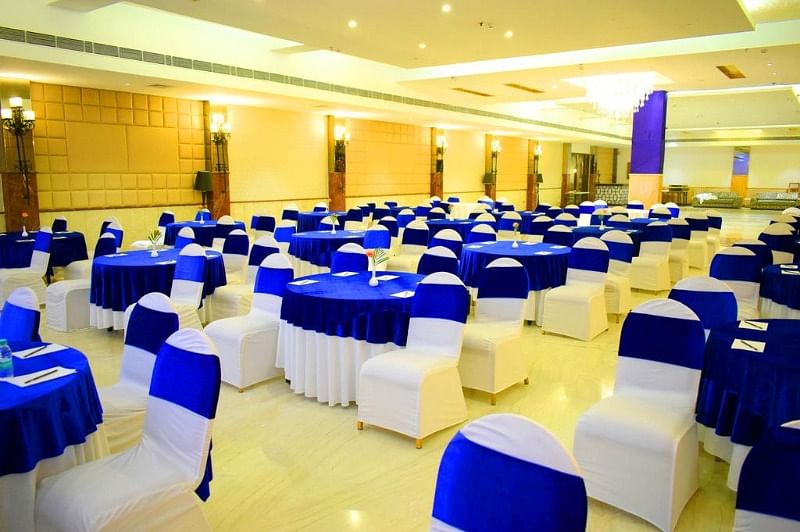 Ace Manor LELEGANT Hotel Banquet in Sahibabad, Ghaziabad