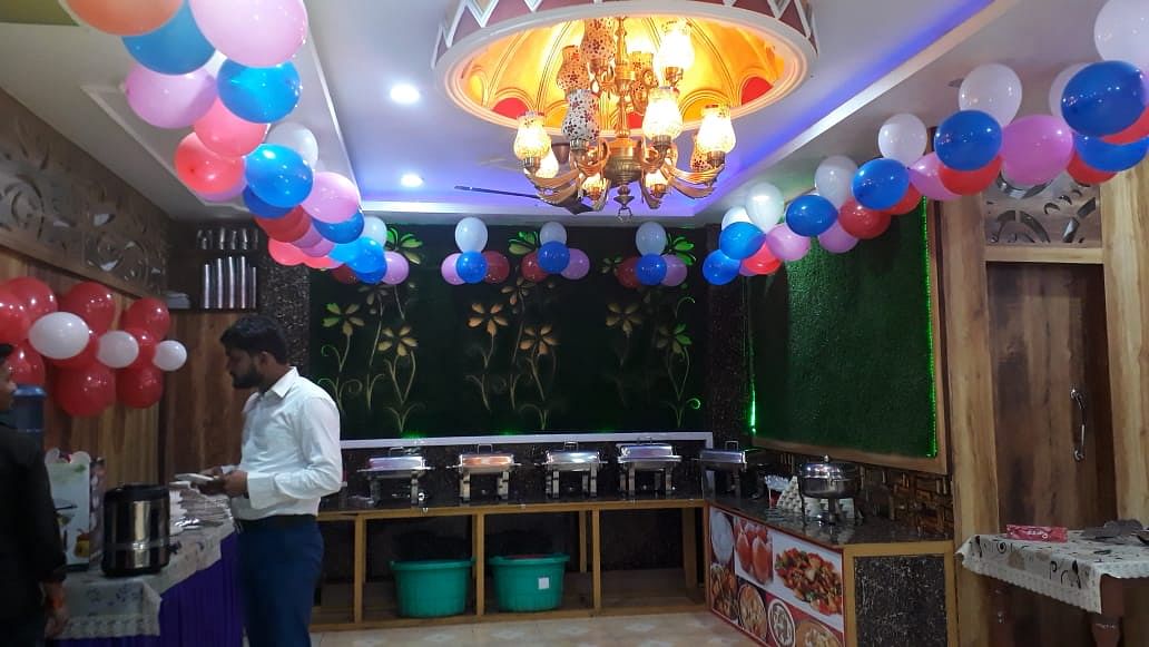 Deepanshu Restaurant in Indirapuram, Ghaziabad