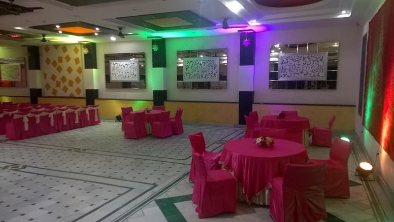 Hotel Red Bury in Ambedkar Road, Ghaziabad