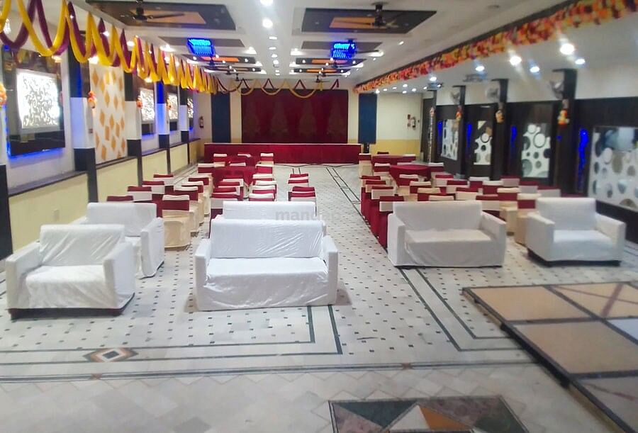 Hotel Red Bury in Ambedkar Road, Ghaziabad