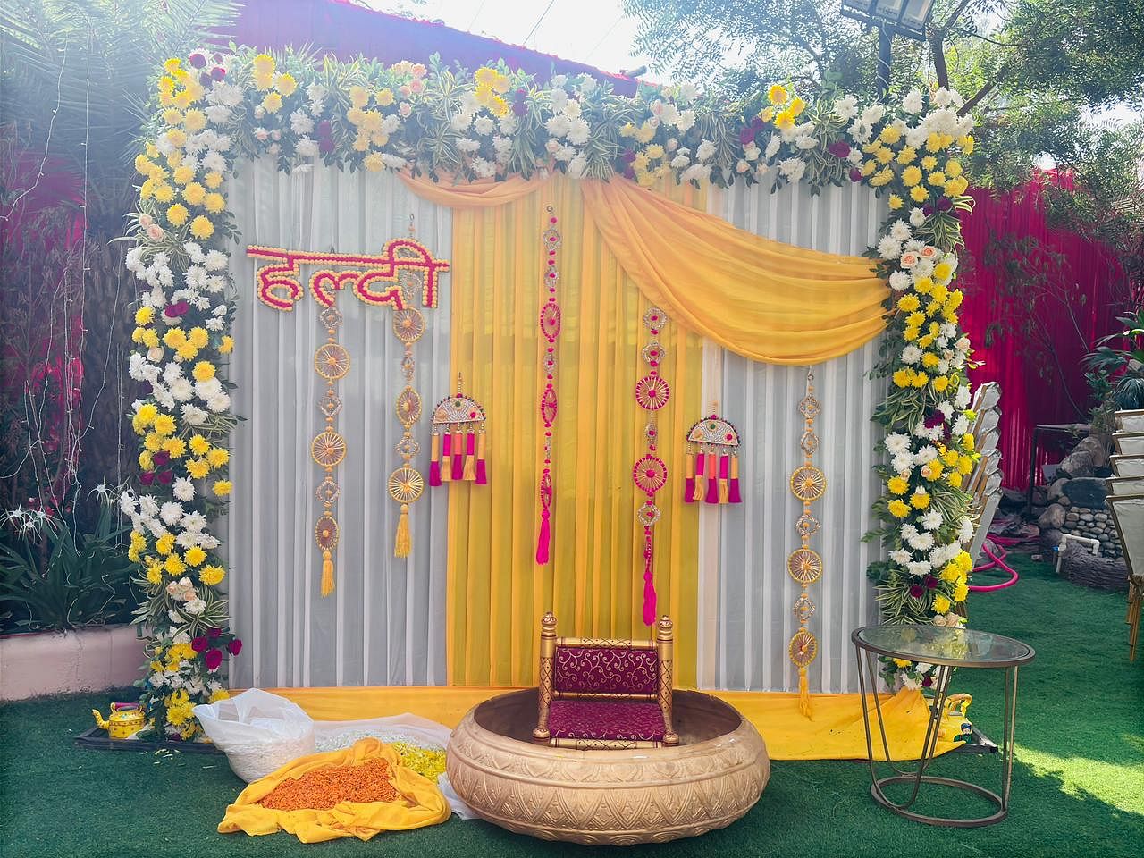 Raas Banquet in Vaishali, Ghaziabad