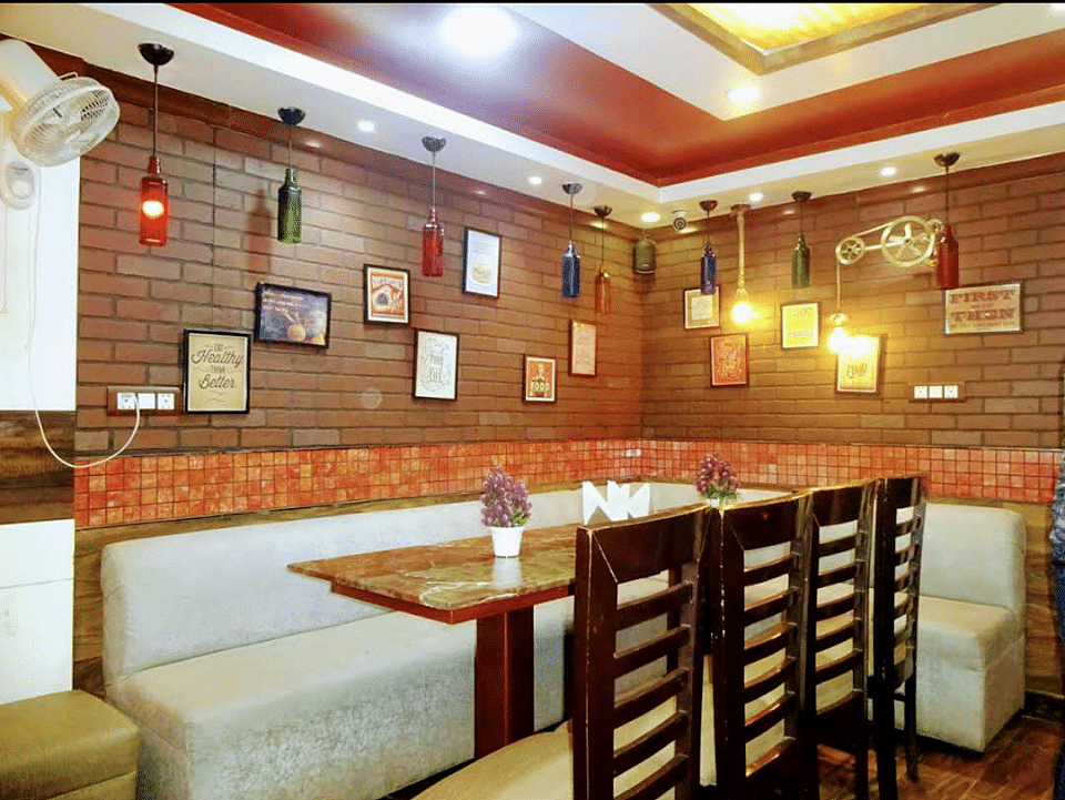 Silver Spoon Restro in Vaishali, Ghaziabad