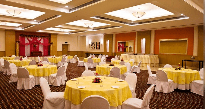 Tangerine 1 2 Lemon Tree Hotel in Kaushambi, Ghaziabad
