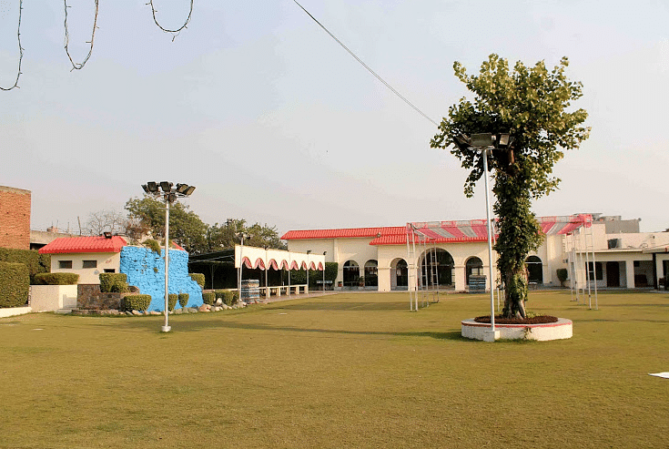 Vandana Farms in Vasundhara, Ghaziabad