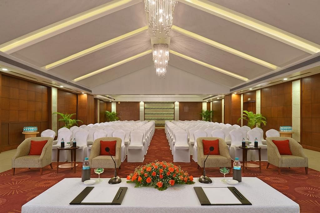 Country Inn Suites By Carlson in Candolim, Goa