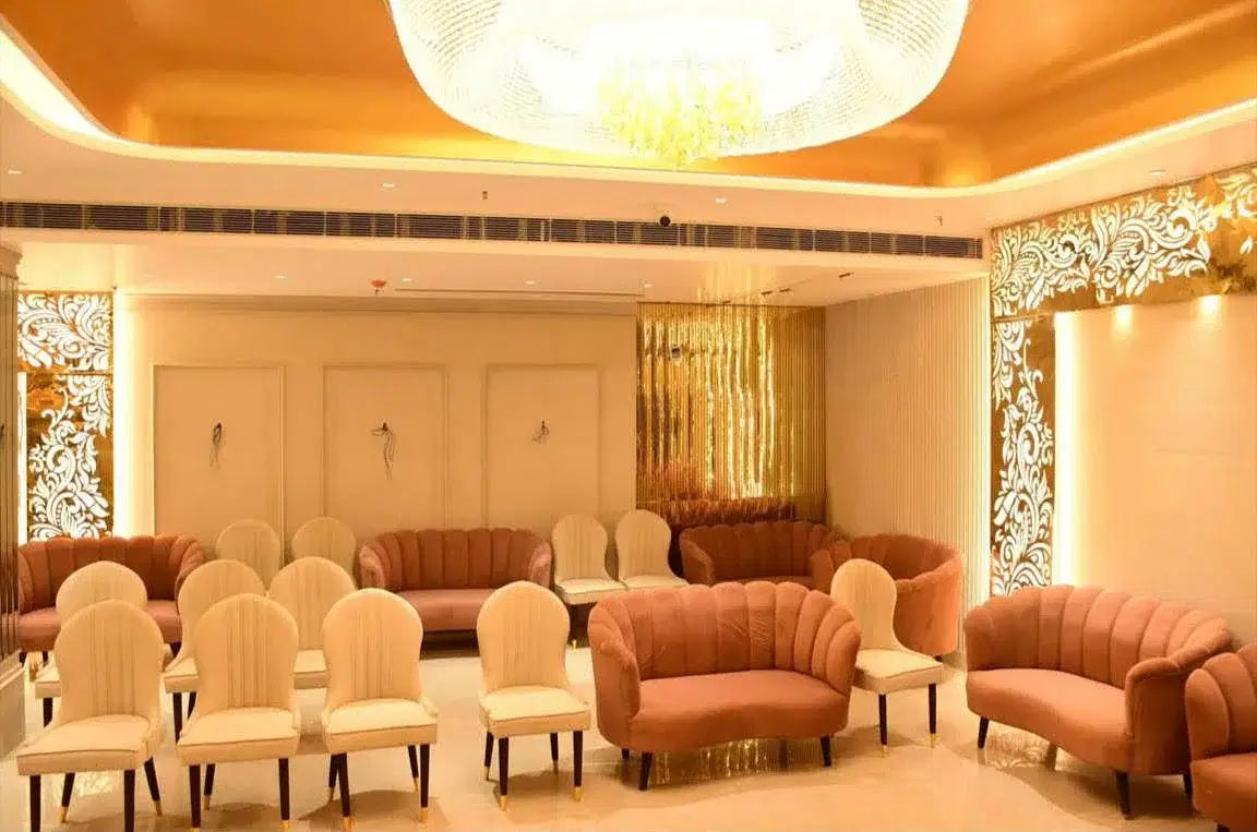 Aadat Hotel in Sector 52, Gurgaon Aadat Hotel in Sector 52, Gurgaon