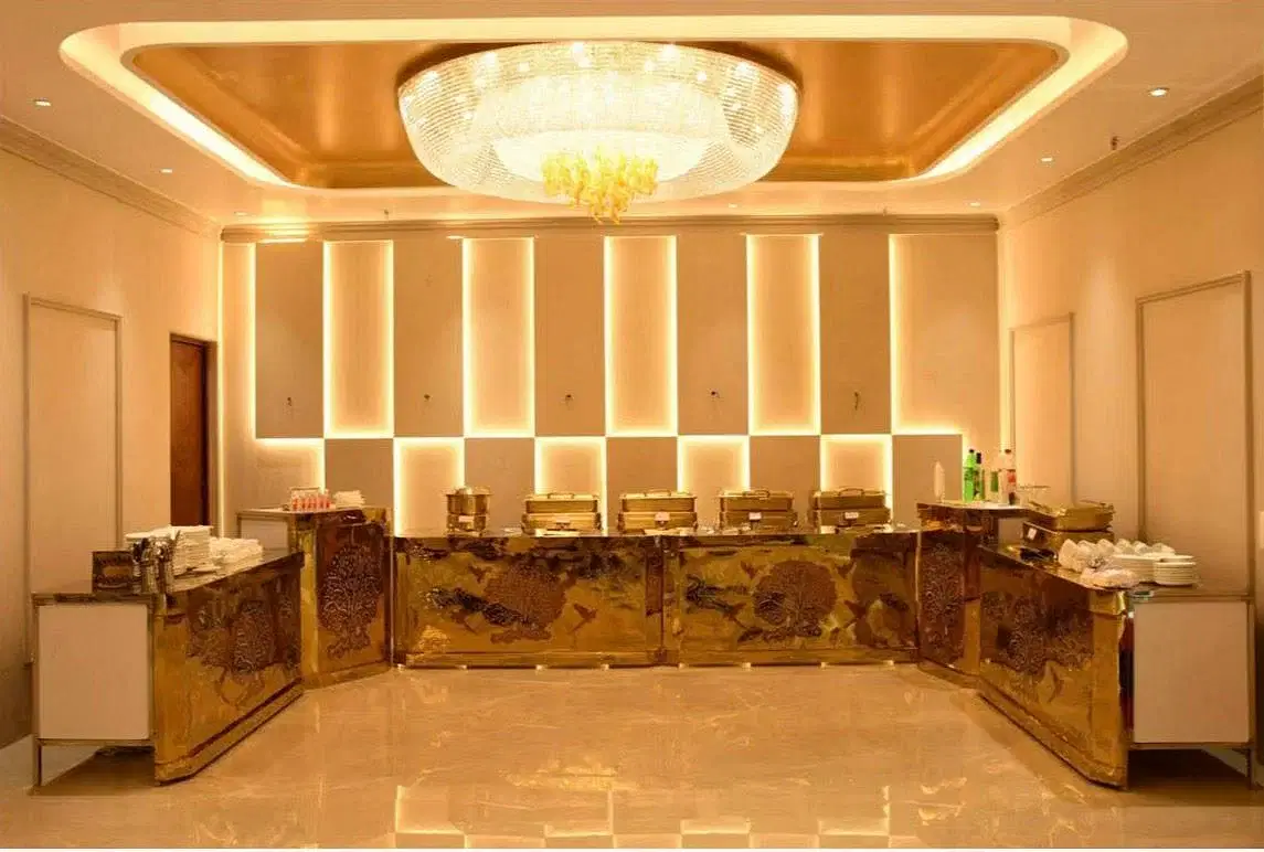 Aadat Hotel in Sector 52, Gurgaon Aadat Hotel in Sector 52, Gurgaon