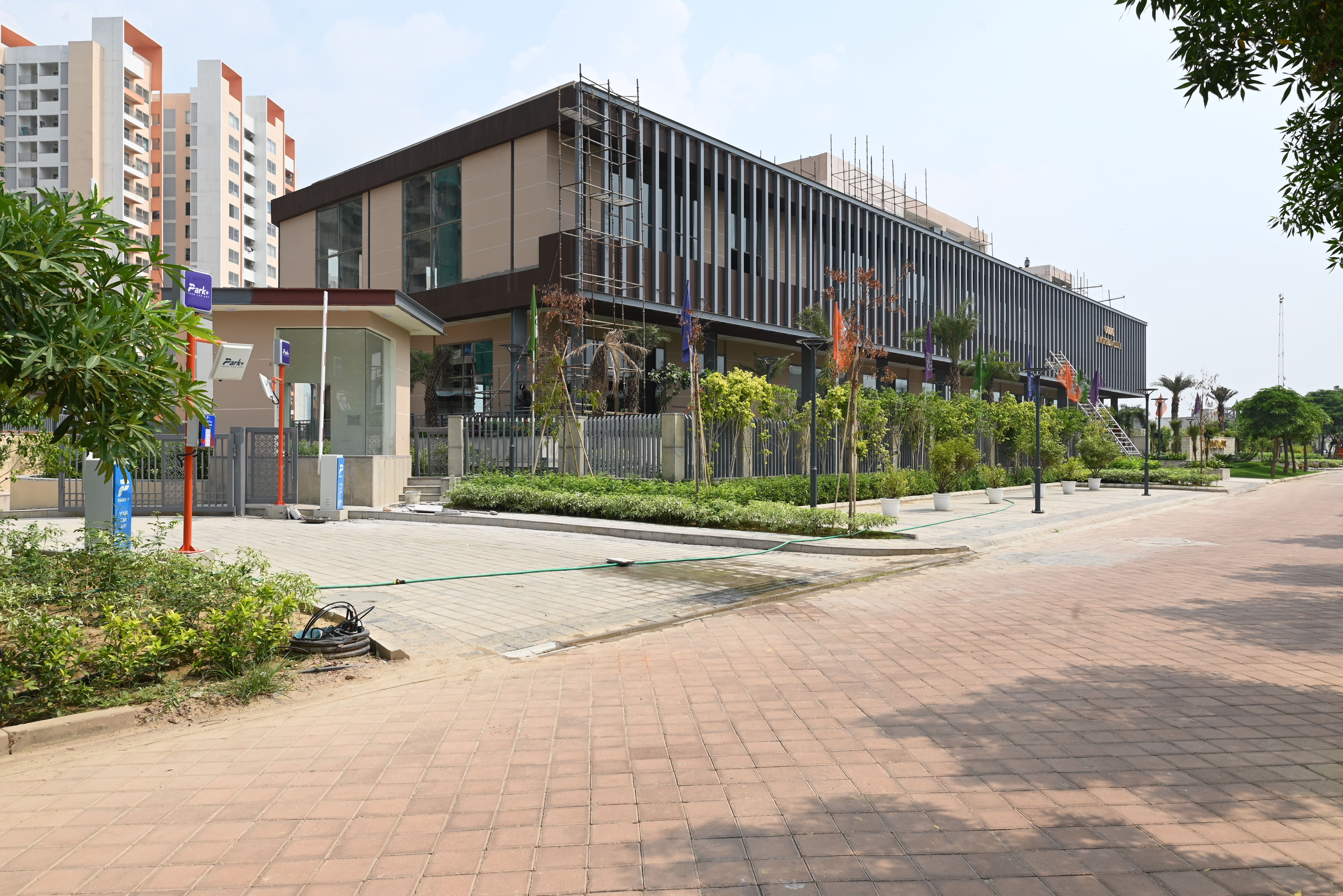 Amstoria Club And Resorts in Sector 102, Gurgaon Amstoria Club And Resorts in Sector 102, Gurgaon
