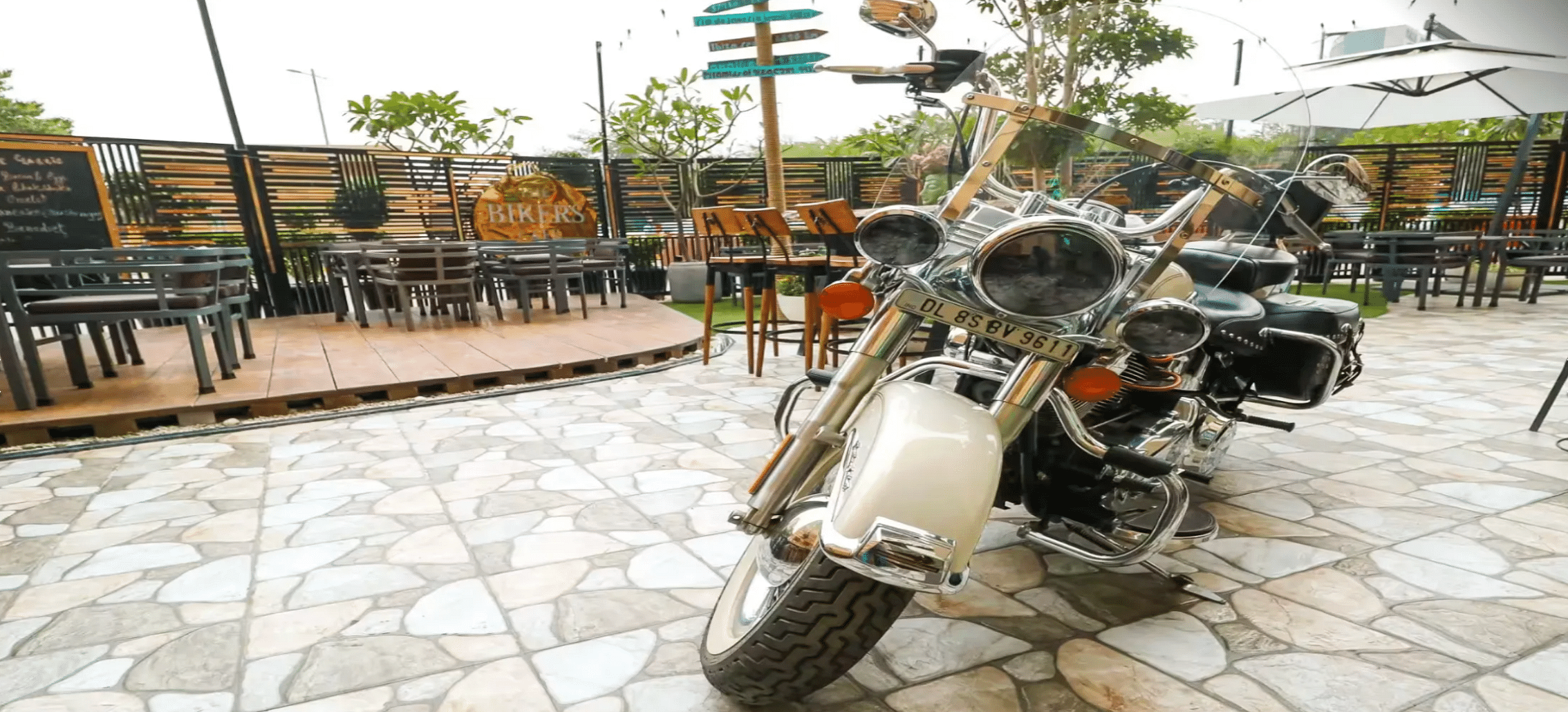 Bikers Cafe in Golf Course Road, Gurgaon