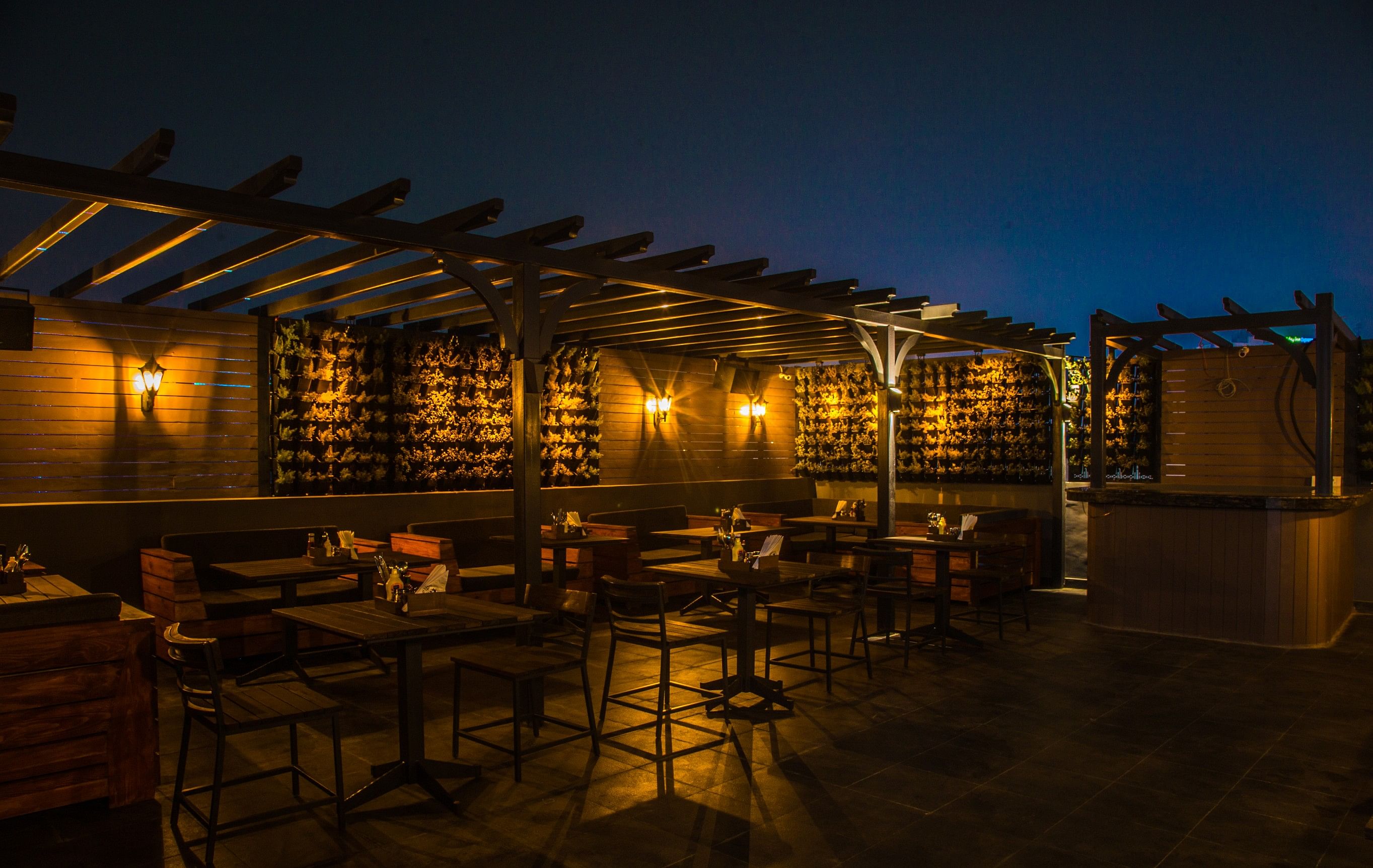 Brewocrat Brewery Skybar And Kitchen in Sector 47, Gurgaon