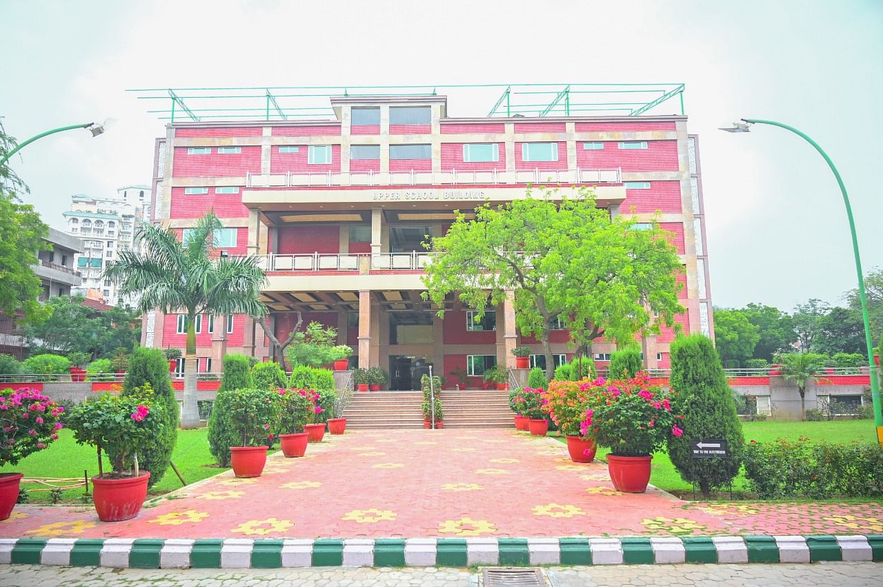 Excelsior American Centre in Golf Course Road, Gurgaon