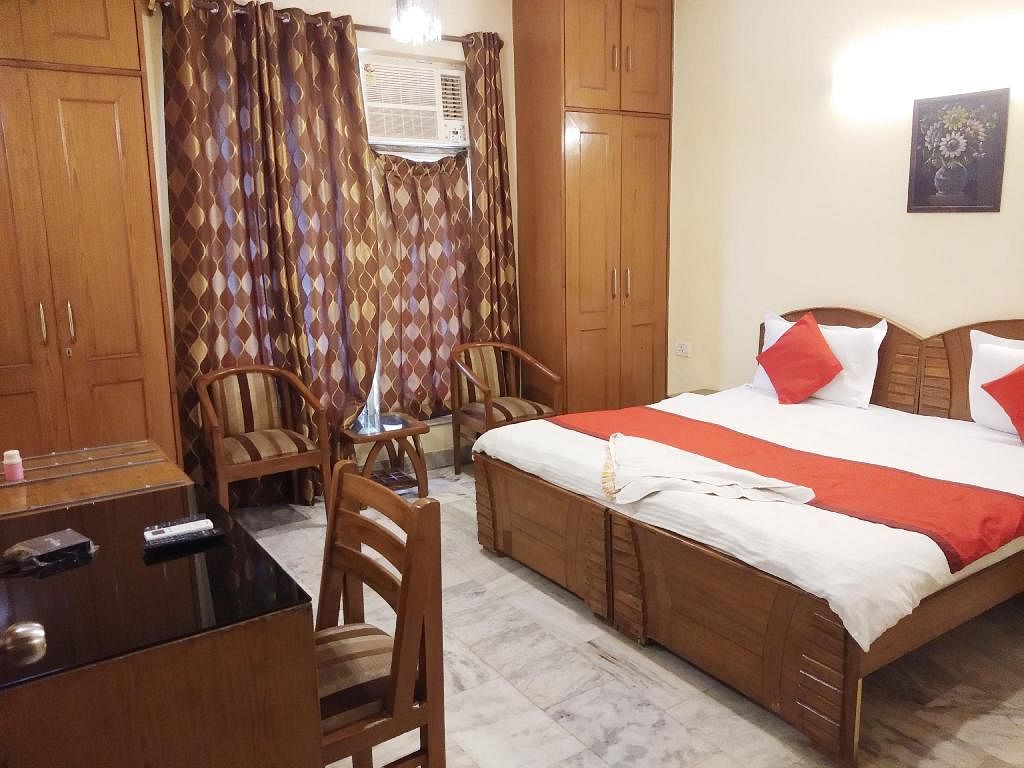 First Choice Guest House in Sector 28, Gurgaon