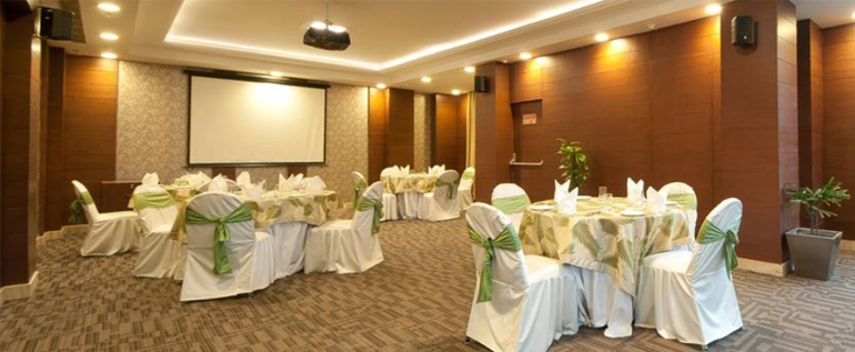 Corus Banquet Conventions in Sector 14, Gurgaon