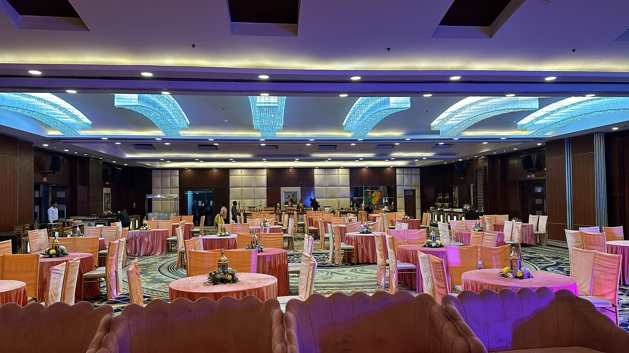 Corus Banquet Conventions in Sector 14, Gurgaon