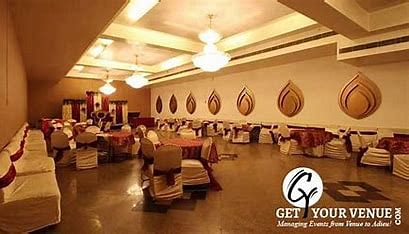 Hotel Bizzotel in Sector 14 Gurgaon, Gurgaon