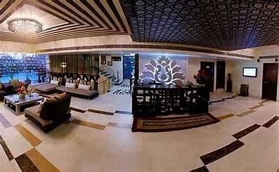 Hotel Bizzotel in Sector 14 Gurgaon, Gurgaon