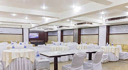 Hotel Bizzotel in Sector 14, Gurgaon