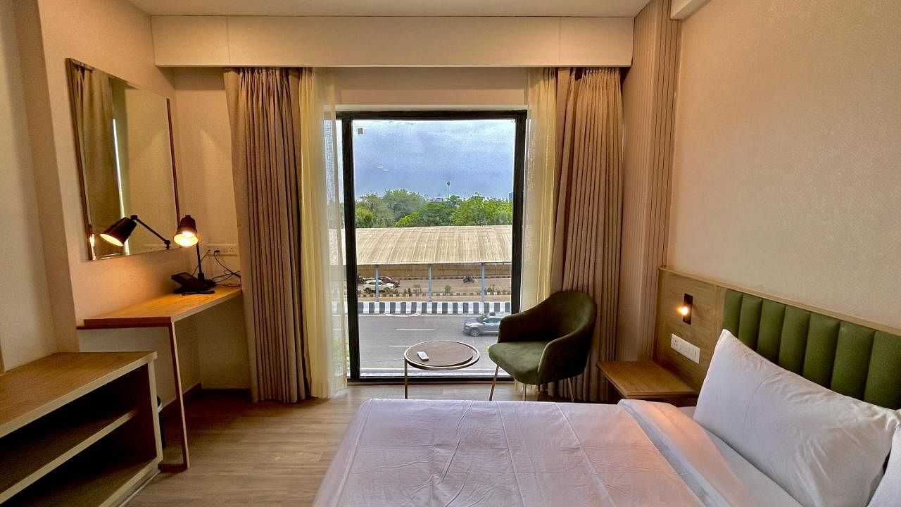 Limon Hotel And Banquet Hall in Sector 30, Gurgaon Limon Hotel And Banquet Hall in Sector 30, Gurgaon