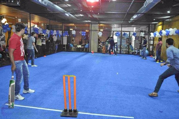 Lounge Cricket in Sikandarpur, Gurgaon