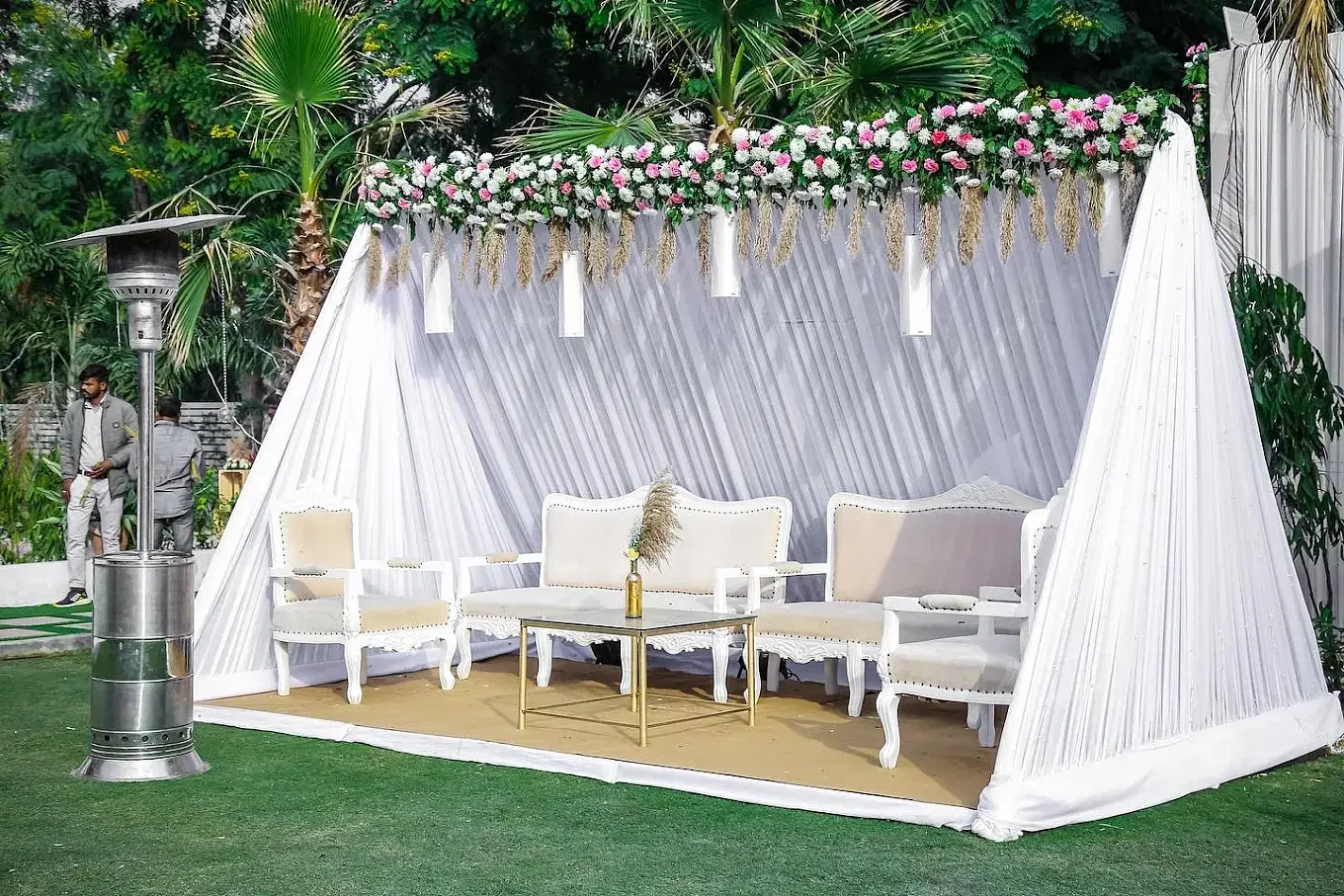 Mora Farm Glacibo in Gwal Pahari, Gurgaon