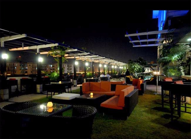 Sky Lounge in Sushant Lok, Gurgaon