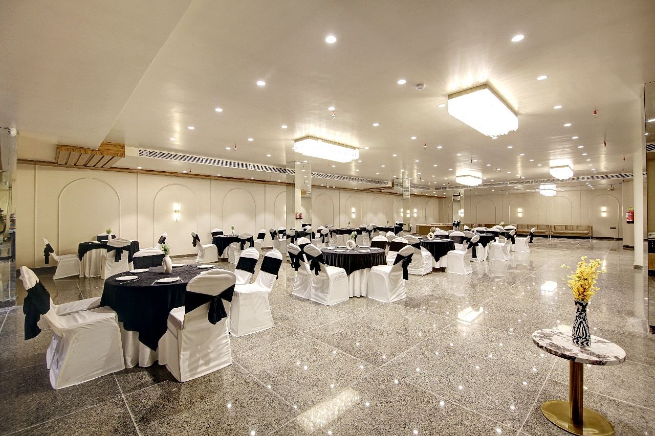 Saltstayz Premier Sector 57 in Sector 57, Gurgaon Saltstayz Premier Sector 57 in Sector 57, Gurgaon