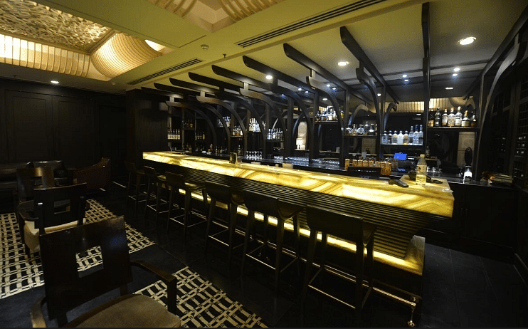 Shanghai Bar Lounge The Bristol in DLF Phase 1, Gurgaon