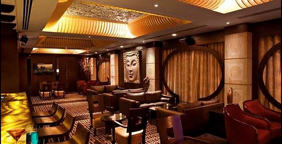 Shanghai Bar Lounge The Bristol in DLF Phase 1, Gurgaon