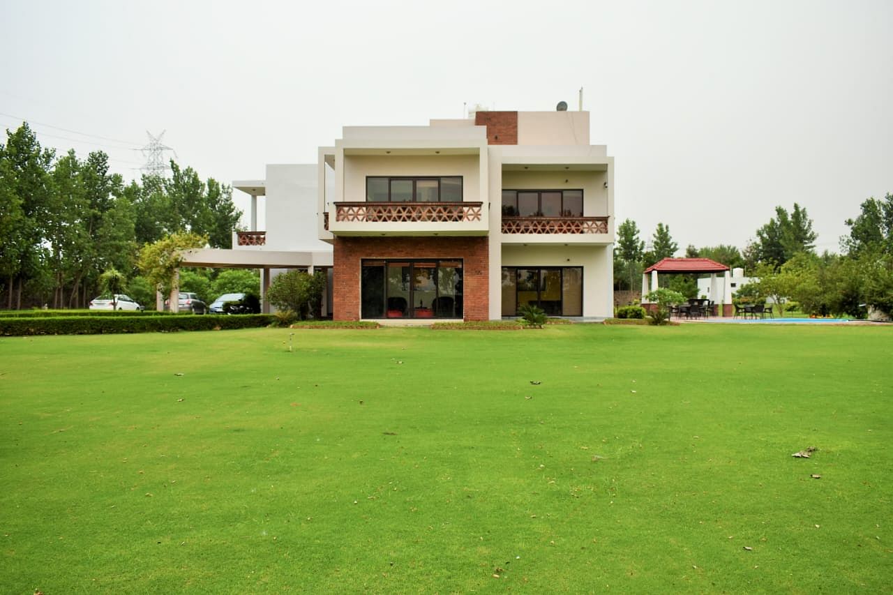 The Golf Retreat in Sakatpur, Gurgaon