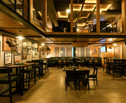 Vapour Bar in Golf Course Road, Gurgaon
