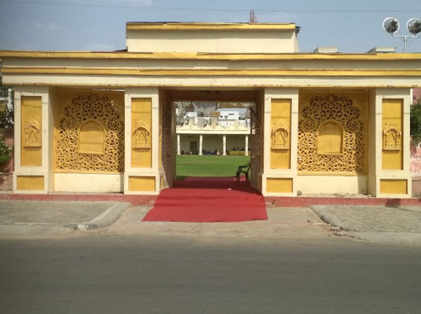 B 5 Marriage Party Lawn in Prithviraj Road, Jaipur