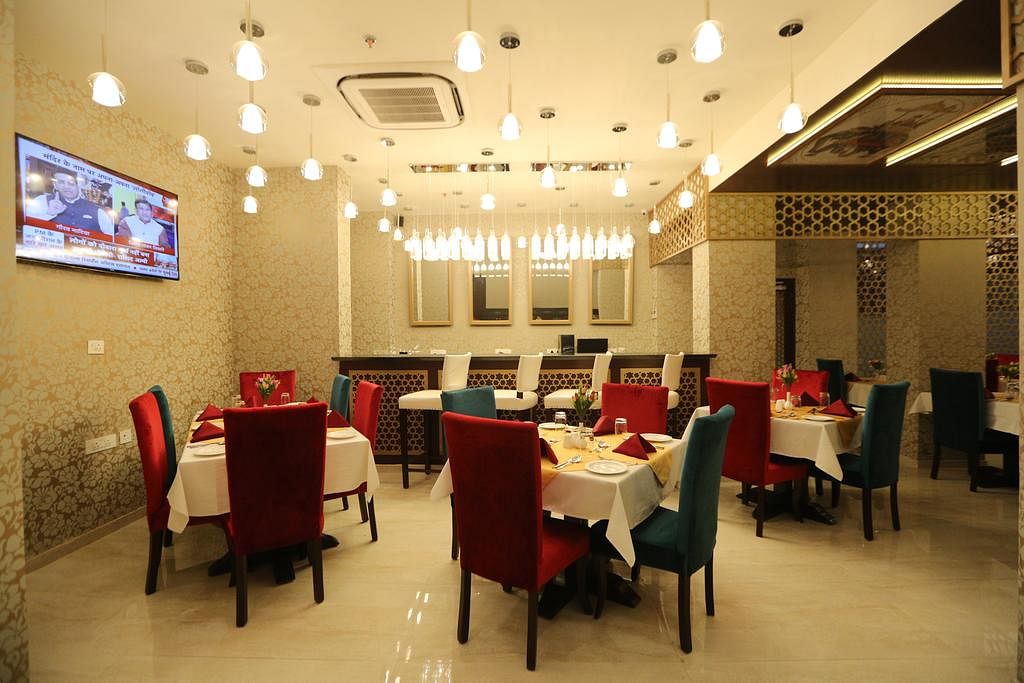 Comfort Inn Sapphire in MI Road, Jaipur
