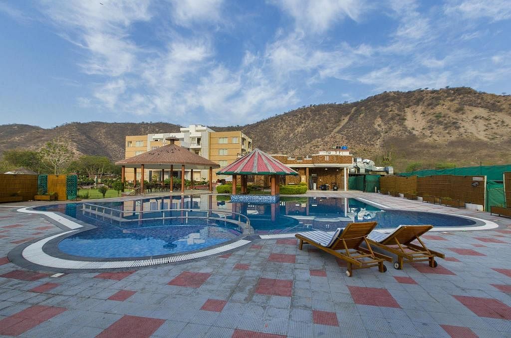 Heiwa Heaven Resort in Jaisinghpura Khor Road, Jaipur