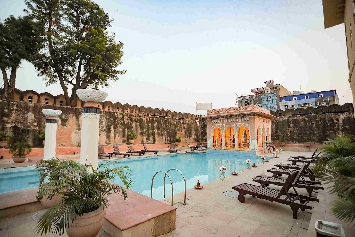 Hotel Chomu Palace in Chomu, Jaipur