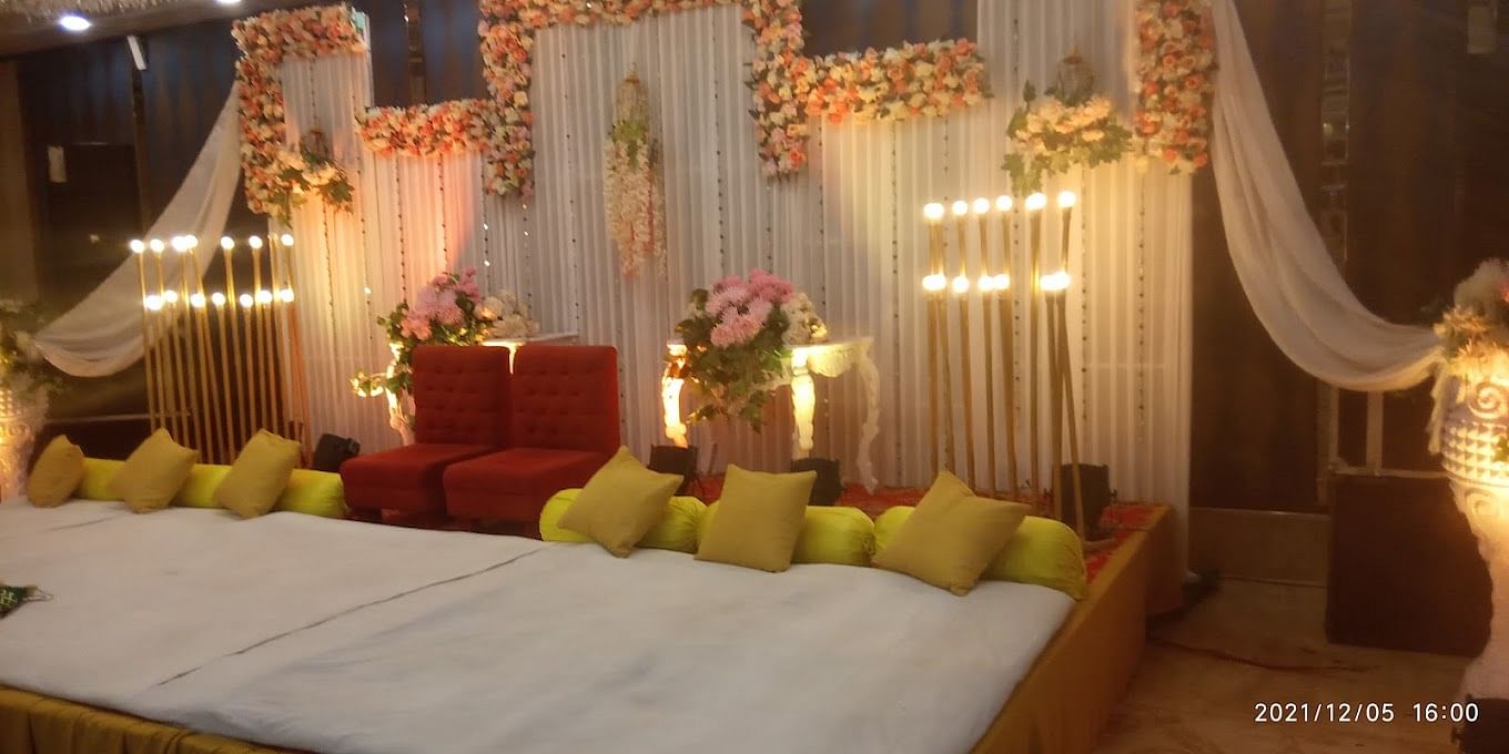 Hotel Grand Maple in Sitapura, Jaipur