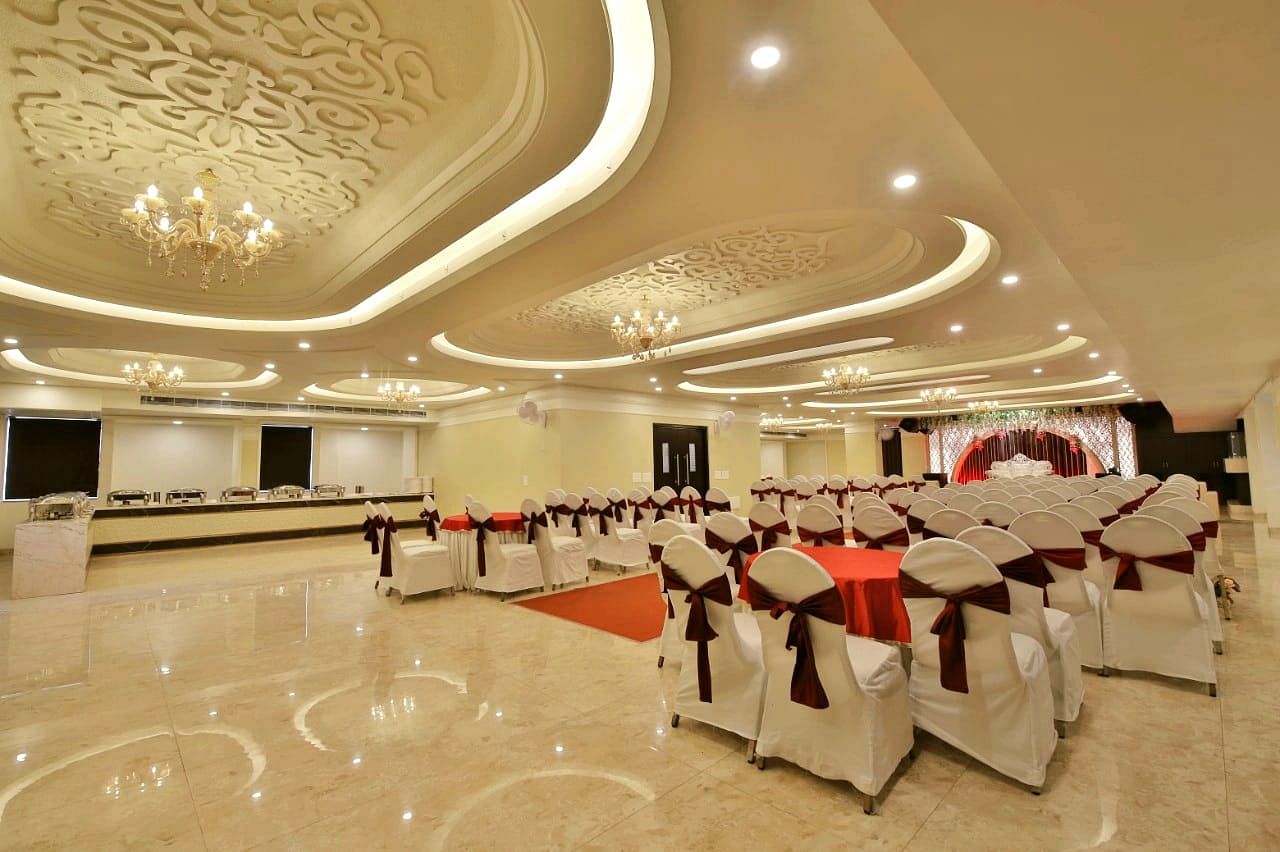 Hotel Grand Safari in Gopalpur, Jaipur