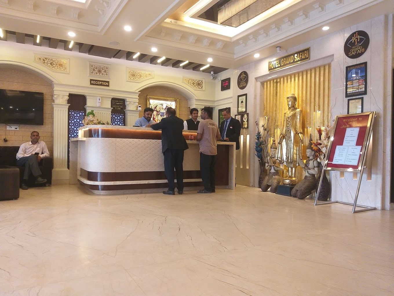 Hotel Grand Safari in Gopalpur, Jaipur