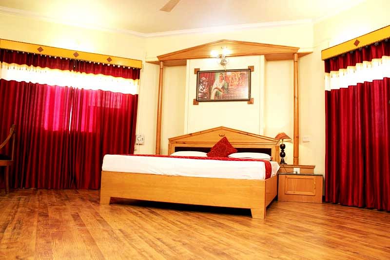 Hotel Royal Palazzo in Subhash Nagar, Jaipur