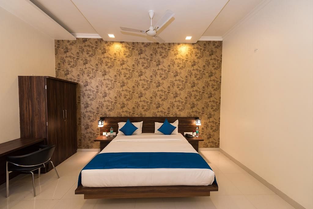 Hotel Sapphire World in Mansarovar, Jaipur