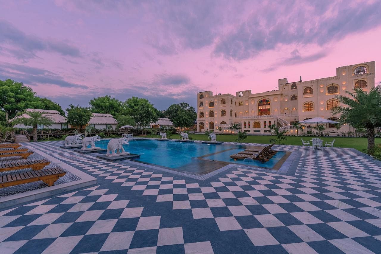 R Chandras Palace in Chomu, Jaipur R Chandras Palace in Chomu, Jaipur